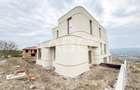 Casa tip duplex constructie premium curte geneorasa si view spre Cluj - 4