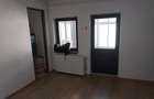 Casa locuibila imediat, centrala gaz, teren si curte proprie – zona buna - birou - 4