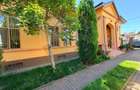 Casa premium, central, stil boieresc renovata modern, parcare in curte - 1