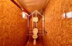 Casa singur in curte, 4 camere, 106mp utili + balcon, spatiu comercial - 24