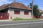 Proprietate unică în Reghin – 1,5 ha intravilan + 2 case locuibile + utilități  - 2