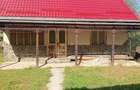 vand proprietate (casa+ teren) - 2