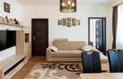 Apartament cu 3 camere in Decebal - 2