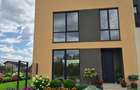 METROU LAMINORULUI (Meadows)- Vila cu priveliste catre lac, libera, comision 0% - 7