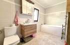 Duplex, perete dublu, 5 camere, 130 mp utili, 300 mp teren - Dumbravita - 8