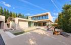 Vilă individuala |  Smart Home | piscină |  Erou Iancu Nicolae