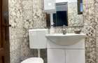 INVESTITIE Vila moderna + vila la rosu, teren 1480 padure