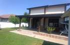 Casa de vanzare P+1, 200 mp, teren 421 mp, zona Ford - 18