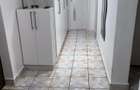 Apartament 2 camere , decomandat , etaj 2 , km 0 ( cu loc parcare ) - 4