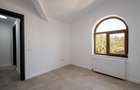 Otopeni central - Calea Bucurestilor (DN1) vila P+2 cu 7 camere 6 bai, parcare
