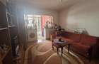 Apartament 2 semidecomandat, etaj 1 - Rovine