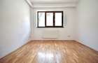 PRELUNGIREA GHENCEA-LIDL, APARTAMENT IN VILA 2010, CURTE 300 MP SI PARCARE! - 12