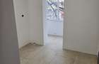 De vanzare apartament cu trei camere , zona Lipovei - 2