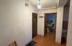 Apt. 2 camere decomandate, etaj 1, balcon, langa Piata Rahova, centrala proprie