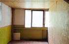 Proprietate cu 2 hale si casa la inchiriat,teren 1350mp - 14