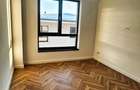 Apartament 3 camere decomandat - view superb - loc de parcare - mutare imediata - 2