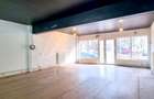 SPATIU COMERCIAL STRADAL 108 mp STR. MAICA DOMNULUI NR. 41 / B-DUL LACUL TEI! - 6