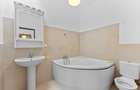 vila in Balotesti ,suburbie in plina dezvoltare - 32