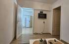 Închiriez apartament 2 camere, Unirii,centrală bloc, metrou 1 min, pet - 5