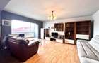 Apartament spatios 4 camere + parcare, pretabil ptr ERASMUS - 3