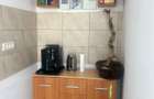 Casa la sol, renovata ,caramida, pentru locuit sau spatiu birouri, zona  buna - 8