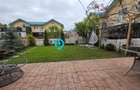 Vila 4 camere Cosmopolis - 13