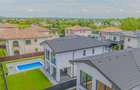 Proiect bootique intre lac si padure, complex inchis si finalizat - 5