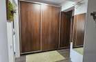 3 camere decomandat zona Sisesti // 2 bai // 2 balcoane// Centrala proprie - 6