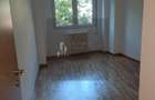 4 camere  etaj 1 /450 m METROU UNIRII - 3
