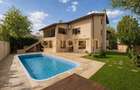 VILA INDIVIDULA/CURTE/PISCINA/MOBILATA/PIPERA/PROMENADA - 1