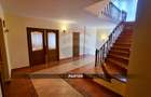 Casă / Vilă de lux cu 2 garaje, 10 camere de vânzare în BAIA MARE - 20