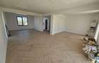 Casă 5 camere + mansardă, 3 băi, curte 480 mp, finisaje premium - 9