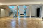 Duplex 4 camere cu gradina //  200 mp + curte 150mp // Straulesti