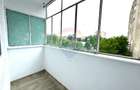 Apartament cu 3 camere de închiriat - 16