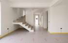 Vilă spațioasă P+E+M, 4 camere + mansardă open space, în complex privat - 4