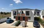 Vilă de închiriat în Tunari – 4 camere | curte proprie | disponibilă imediat