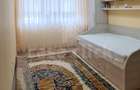Apartament generos, decomandat, 1 cameră – Micro 20, etaj 1 - 2