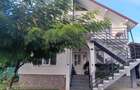 Dorobant VILA D+M+Pod  SU = 200mp  TEREN 1200mp amenajat (pot locui doua familii - 1