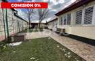 Casa familiala pentru locuit sau vacanta , spatioasa si confortabila . - 1
