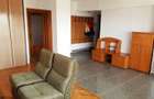 Centru - bd. Stefan cel Mare, 3 camere mobilat si utilat, dubla vedere - 2