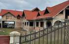 Casa de vanzare la rosu, 10 camere, 246,50 mp, zona Exterior Sud - 1
