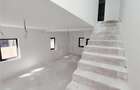 Duplex pe etaj - balcon - personalizare interioara