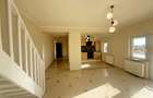 Vand apartament 3 camere Dambovita mansarda 92000 euro - 3