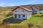 Casă la gri Intabulată de Vânzare, 5 Camere, 800mp Teren - Tomești - 2
