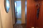 Vând apartament cu doua camere decomandate în Micro 13B  - 6
