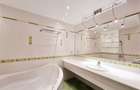 Unfurnished 3-Bedroom Apartment | Arch of Triumph - Kiseleff | Garage & Storage - 11