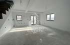 Duplex cu 4 camere, dressing si 3 bai. Toate utilitatile, la asfalt. - 9
