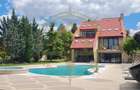 DOM00444 - Vila luxurianta la lac cu ponton si casa de barca  Snagov - 32
