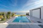 CERNICA,VILA INDIVIDUALA,5 CAMERE,453 MP,TEREN 587 MP,PISCINA,DESCHIDERE LAC - 24