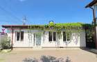 Casa Individuala - 10 Camere - Teren 990 MP - 288 MP utili - Gradina & Anexe - 25